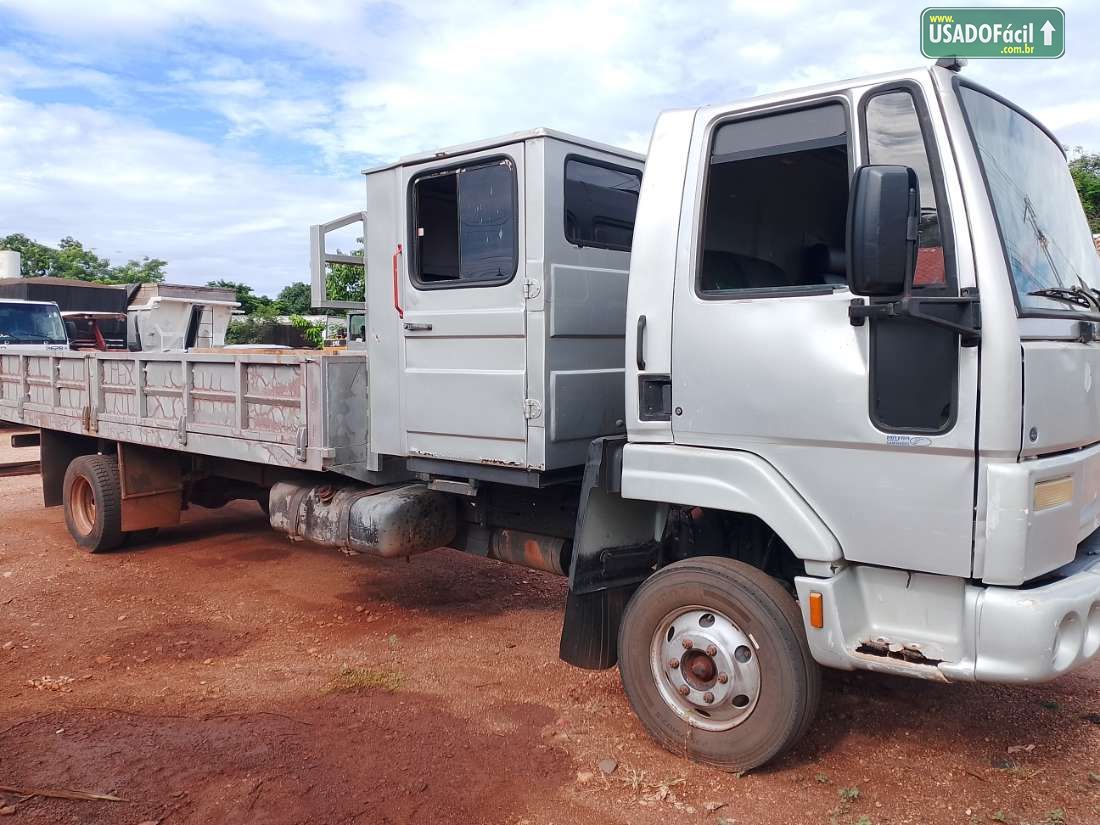 FORD Ford cargo 712 sobre grade Boiadeiro 2011/2012 — foto 8 de 10