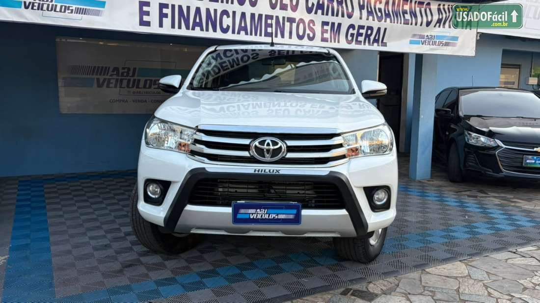 Toyota Hilux SRV CD 2.8 4x4 Diesel 2018/2018 — foto 3 de 11