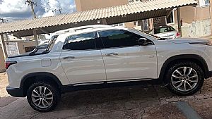 Toro Volcano 2.0 4x4 Turbo Automático Diesel 2018/2019 em Chapada dos Guimaraes - MT