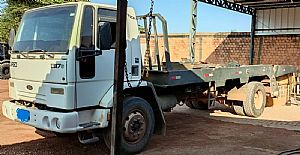 Ford Cargo 1317 E T 2p Diesel Poliguindaste Duplo De Carrinho 2010/2010 em Sinop - MT