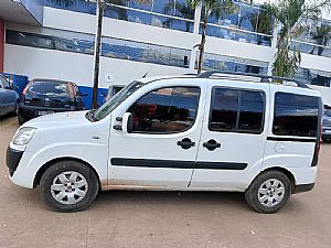 Doblo Attractive 1.4 Flex 2014/2014 em Cuiabá - MT