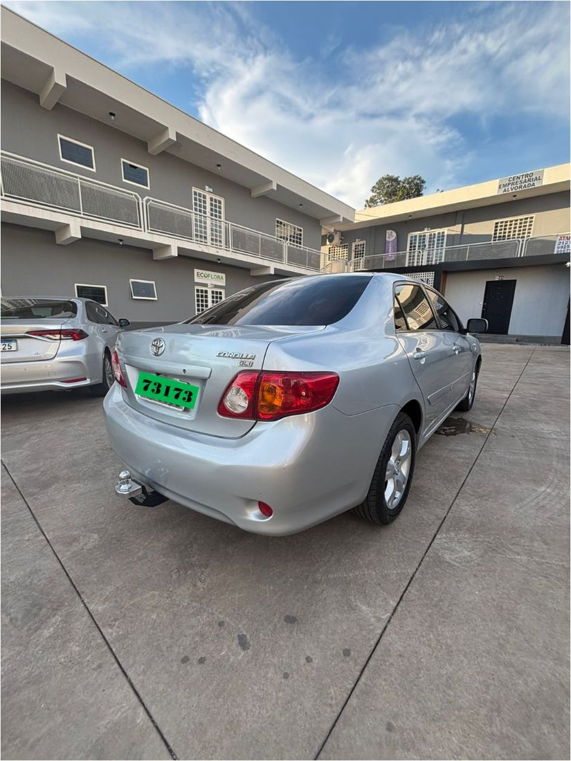 Toyota Corolla GLi 1.8 Automático Flex 2011/2011 — foto 7 de 15