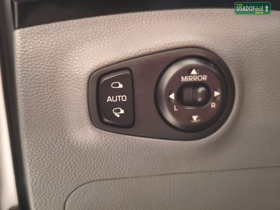 Hyundai HB20 Hatch Premium 1.6 Automático Flex 2015/2016 — foto 15 de 15
