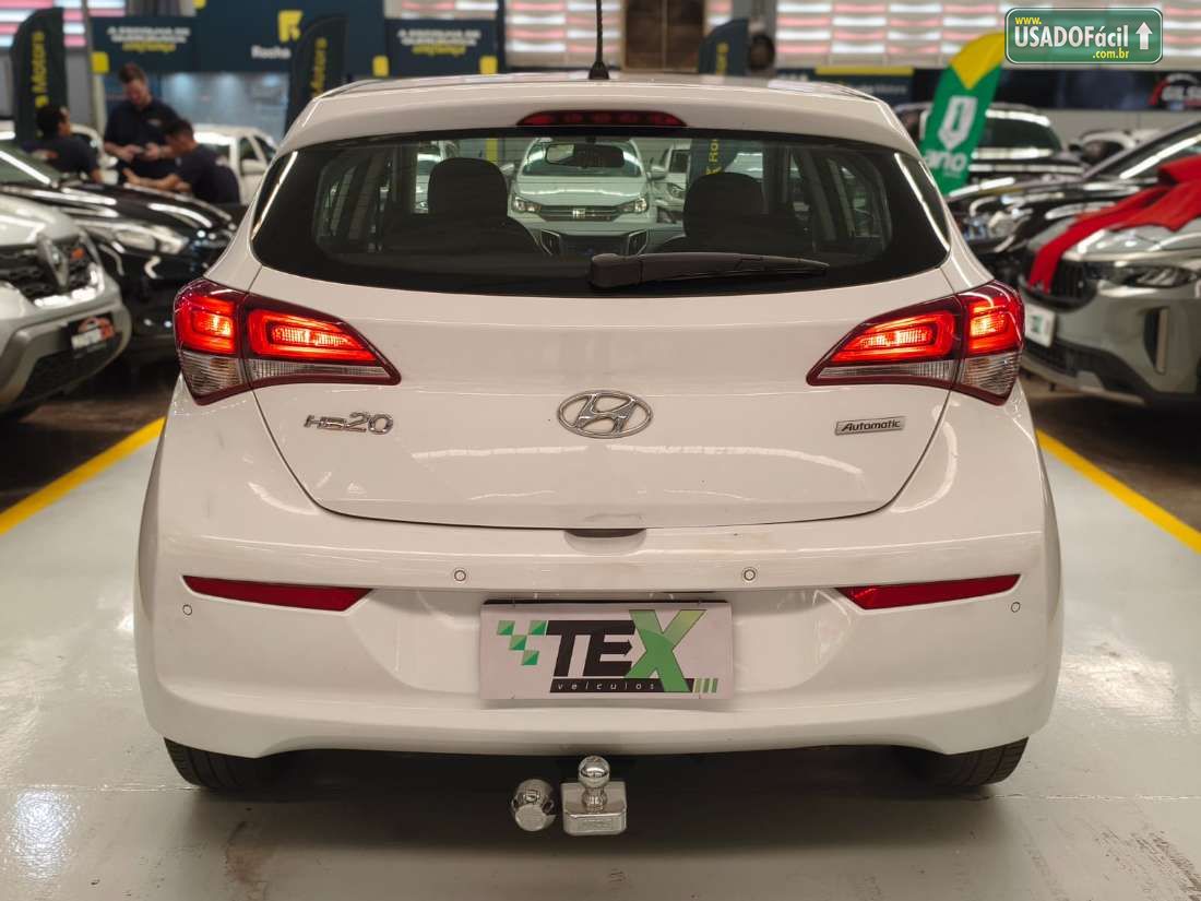 Hyundai HB20 Hatch Premium 1.6 Automático Flex 2015/2016 — foto 6 de 15