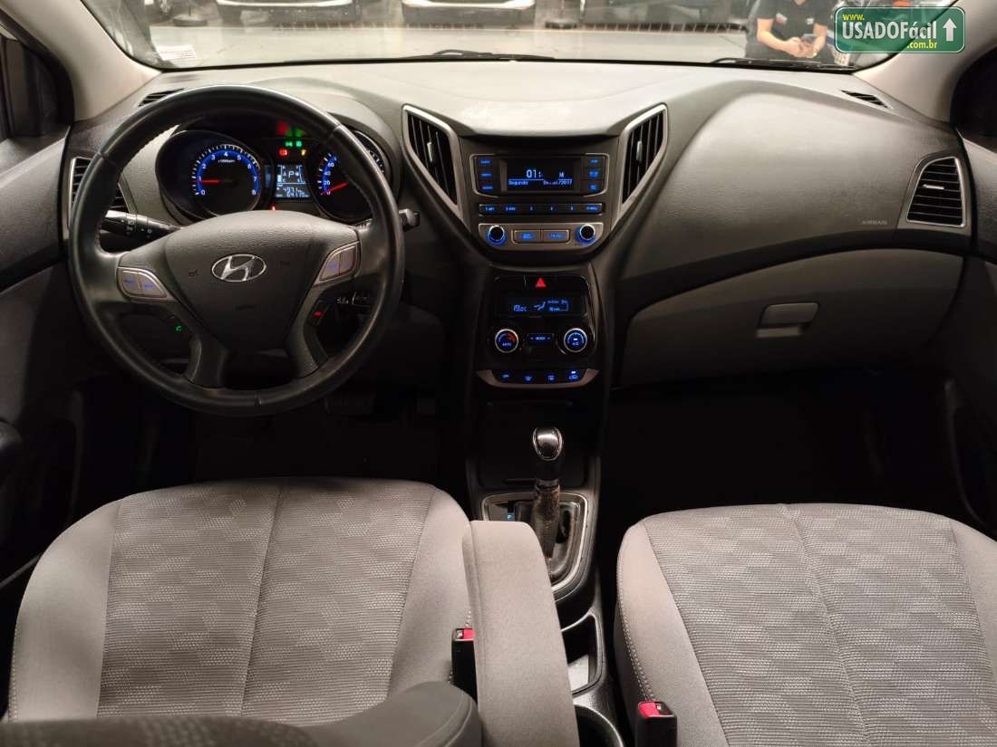 Hyundai HB20 Hatch Premium 1.6 Automático Flex 2015/2016 — foto 9 de 15