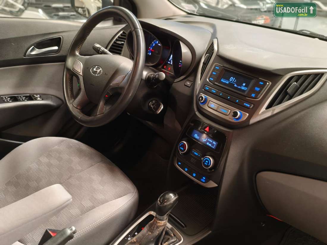 Hyundai HB20 Hatch Premium 1.6 Automático Flex 2015/2016 — foto 8 de 15