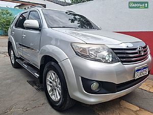 hilux Sw4 sr 2.7 flex automático