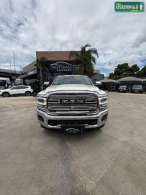 Ram 3500 Laramie CD 6.7 Turbo 4x4 Diesel