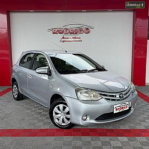 Etios Hatch XS 1.5 Mecânico Flex