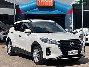 Kicks Active 1.6 Automático Flex