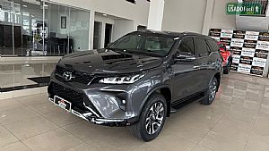 Hilux SW4 Diamond 2.8 4x4 Turbo Automático Diesel