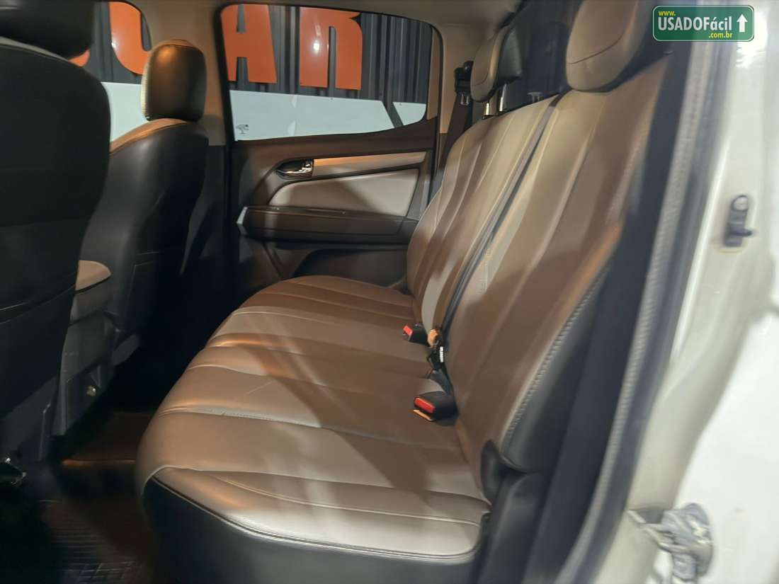CHEVROLET/GM S10 LTZ CD 2.8 4x4 TDI Automático Diesel 2017/2018 — foto 8 de 12