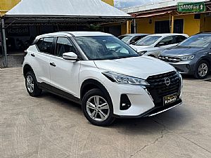 Kicks Active 1.6 Automático Flex