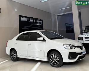 Etios Sedan Platinum 1.5 Automático Flex