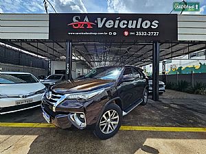 Hilux SW4 SRX 2.8 4x4 TDI Automático Diesel