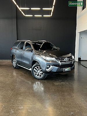 Hilux SW4 SRX 2.8 4x4 TDI Automático Diesel