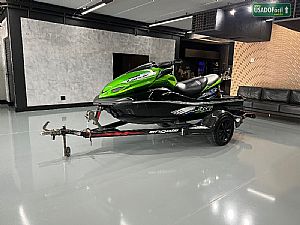 JET SKI Kawasaki Ultra 300 X