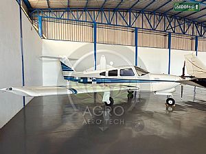 Avião Embraer Corisco Turbo PA-28