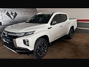 L200 Triton Sport Hpe-s Cd 2.4 Automático Diesel 2022/2023 em Campo Novo do Parecis - MT