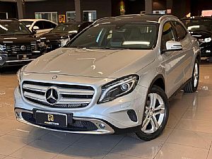 Mercedes Gla 200 Enduro 1.6 Turbo Automático Flex 2016/2016 em Cuiabá - MT