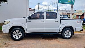 Hilux CD 2.5 D4-D 4x4 Turbo Diesel