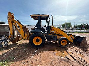 Retroescavadeira Jcb 3c 4x2