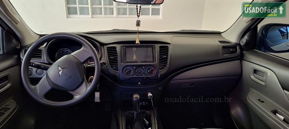 MITSUBISHI L200 Triton Outdoor GLX 2.4 CD 4x4 Diesel Mecânico 2022/2023 — foto 3 de 4