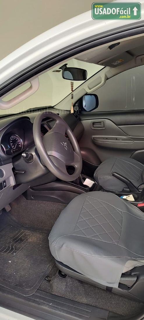 MITSUBISHI L200 Triton Outdoor GLX 2.4 CD 4x4 Diesel Mecânico 2022/2023 — foto 4 de 4