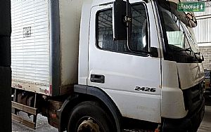 Mercedes Atego 2426 6x2 Bau