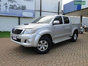 Hilux SRV CD D4-D 3.0 4x4 TDI Automático Diesel