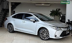 Corolla Altis Premium Hybrid 1.8 Automático Flex Híbrido