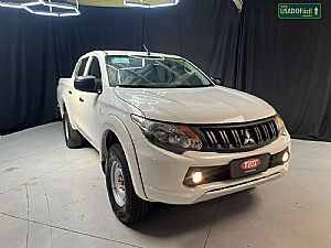 L200 Triton Sport GLS CD 2.4 Automático Diesel