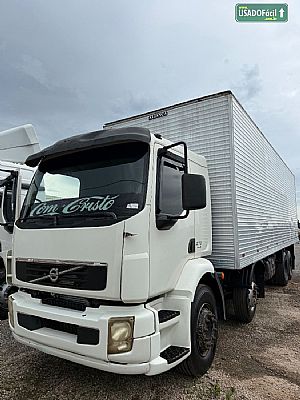 Volvo VM 270 8X2 2p Diesel E5