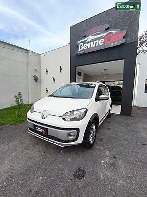 Up! Cross 1.0 TSI Total Flex 5P