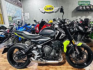Triumph Trident 660