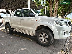 Hilux SR CD 2.7 4x2 Automático Flex