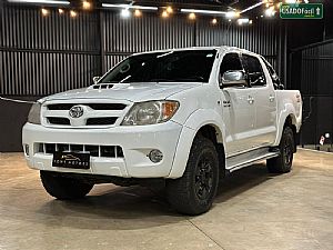 Hilux SRV CD D4-D 3.0 4x4 TDI Automático Diesel