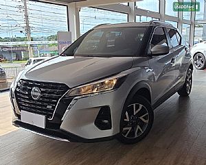 Kicks Sense 1.6 Automático Flex