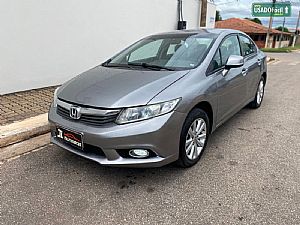 Civic Sedan LXS 1.8 Automático Flex
