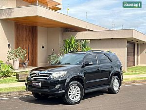 Hilux SW4 SR 2.7 4X2 Flex Automático
