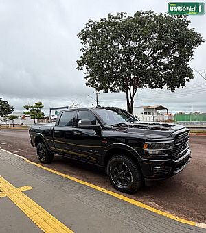 RAM 2500 Laramie Night Edition CD 6.7 Turbo 4X4 Diesel