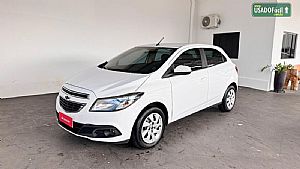 Onix Hatch LT 1.4 Mecânico Flex