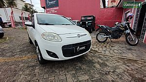 Palio Essence Dualogic 1.6 Flex 5P