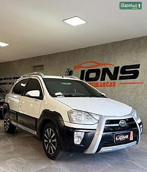 Etios Hatch Cross 1.5 Mecânico Flex