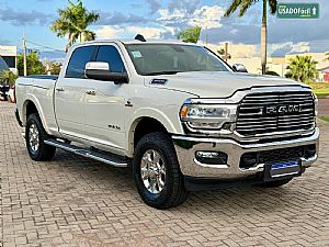 RAM 3500 Laramie 6.7 Cummins