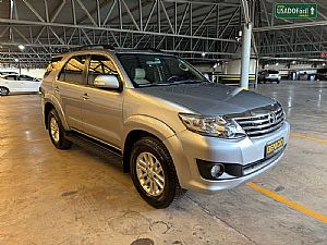 Hilux SW4 SR 2.7 4X2 Flex Automático