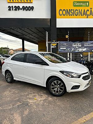 Onix Joy Sedan Plus Black 1.0 Mecânico Flex