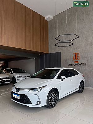 Corolla Altis Premium Hybrid 1.8 Automático Flex Híbrido