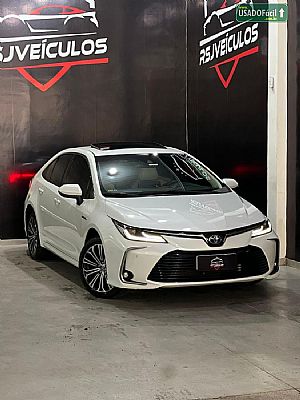 Corolla Altis Premium Hybrid 1.8 Automático Flex Híbrido