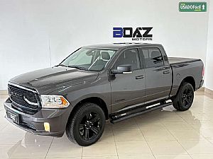 Ram Classic Laramie CD 5.7 V8 4X4 Automático